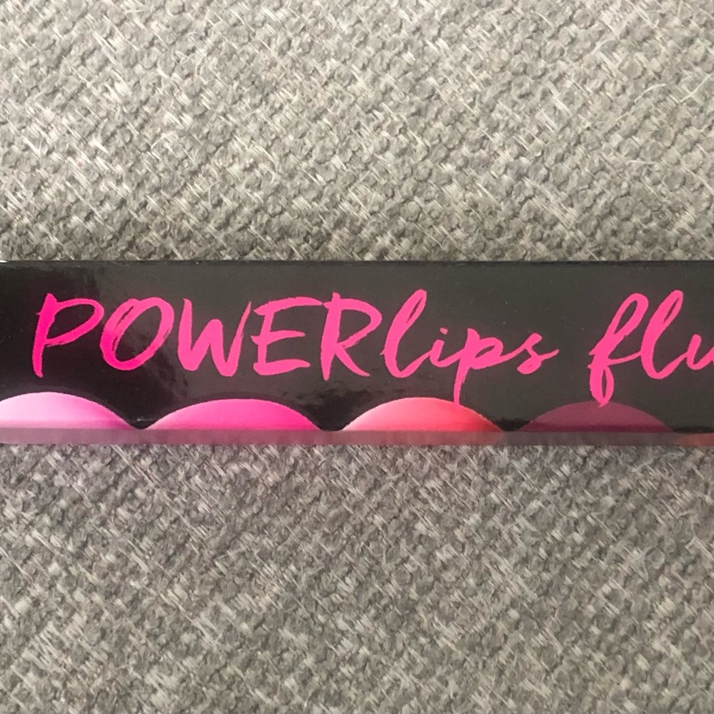 1 Determined power Lips